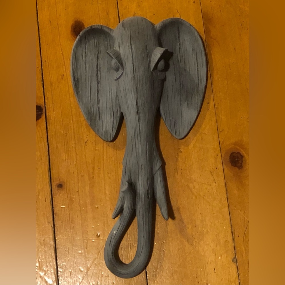 Design Toscano Elephant Savannah Mask 16.5” Wall Sculpture 3-D